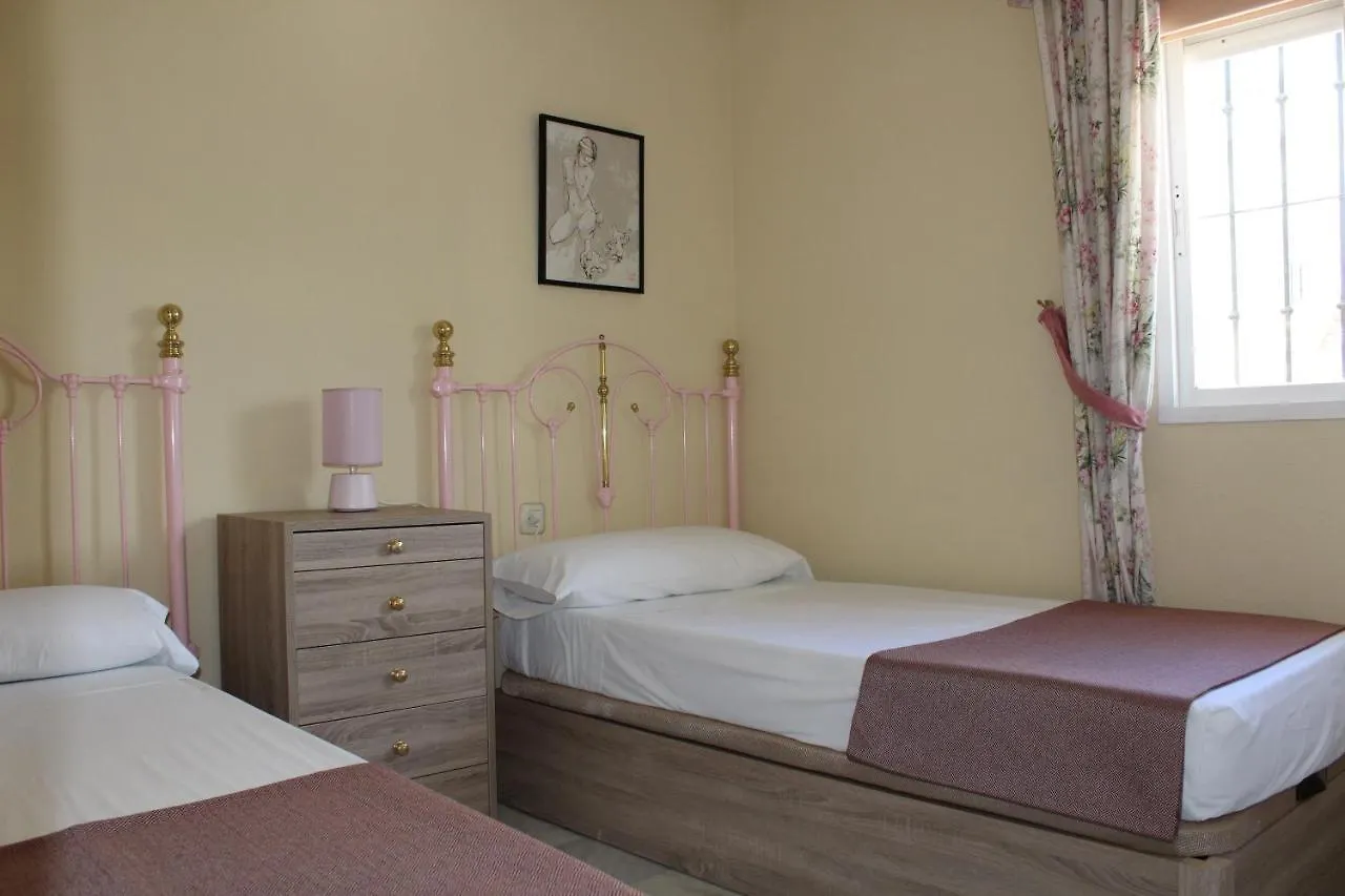 Top2Stay Aldea Blanca Торремолинос